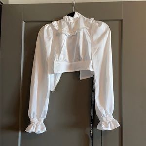 White long sleeve blouse